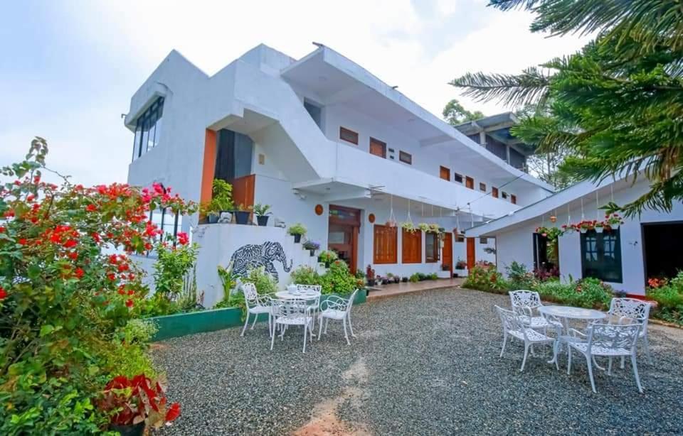 הפוטאלה Leisure Mount Villa מראה חיצוני תמונה